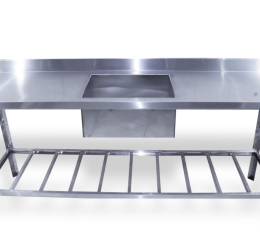 Mesa total inox 1,90x70 com cuba gradeada